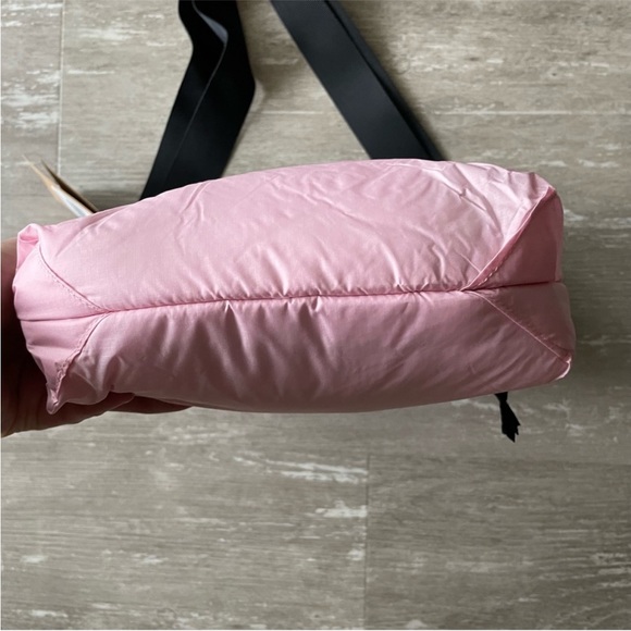 NWT The North Face Nuptse Crossbody Bag, Pink/ Black - Picture 6 of 9